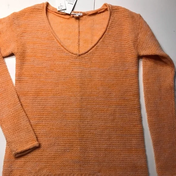 NWT XS orange sweater - Picture 3 of 3